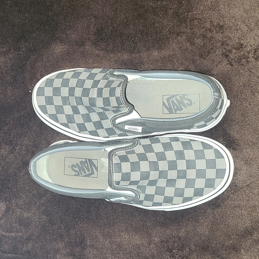 NWOT Black & Gray Checkered Vans